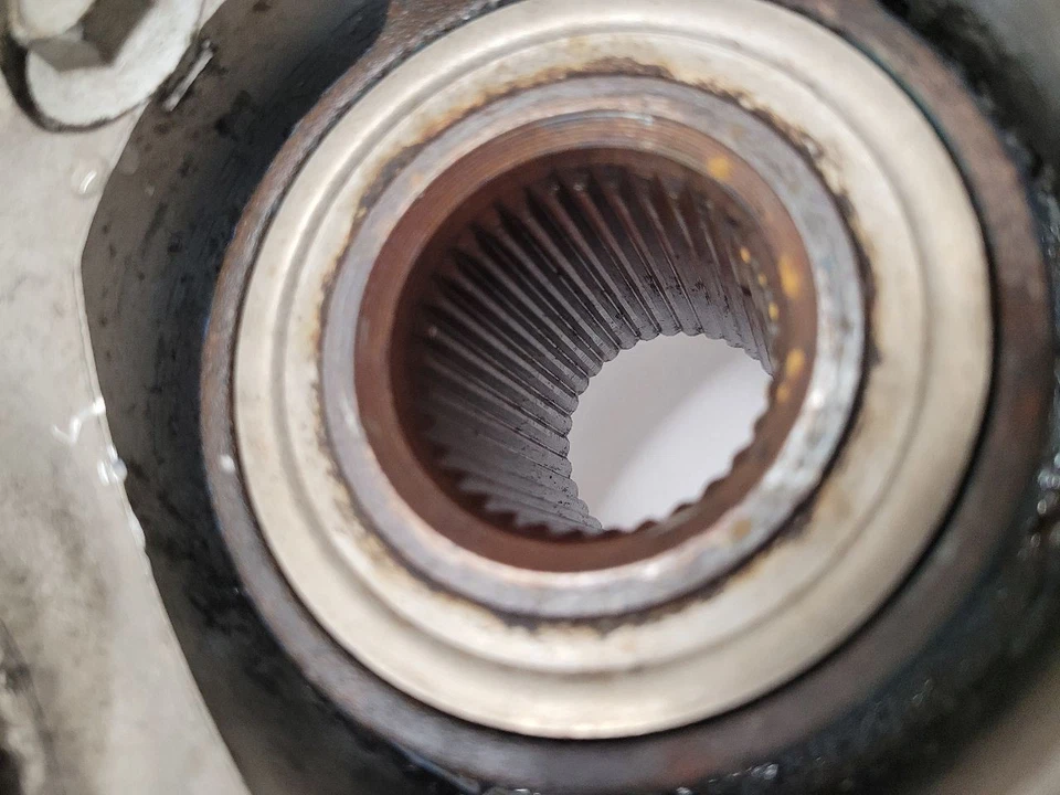 Pontiac Bonneville 2001-2005 conductor delantero izquierdo husillo nudillo 25996821  Foto 3 de 4