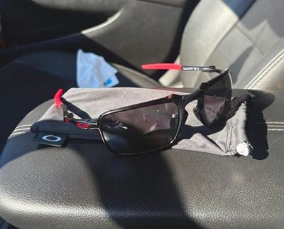 Gafas de sol Oakley Badman Scuderia Ferrari Edition (OO6020-07) - Imagen 1 de 3