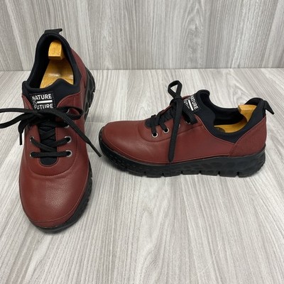 Nature Is Future rote vegane freundliche leichte Schnürschuhe Größe 7 PAC