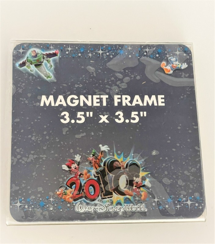2010 Disney Photo Magnet Frame  3.5" x 3.5"