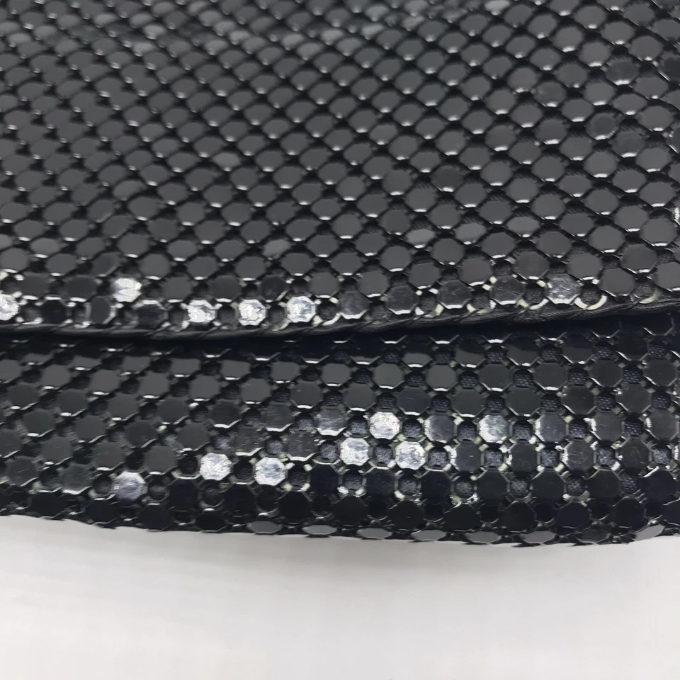 Bolso clutch French Connection negro lentejuelas metálico noche formal Foto 3 de 4