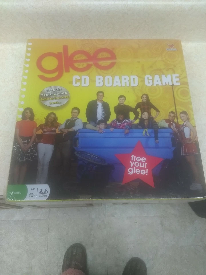Glee CD Board Game **Brand New And Sealed** - Image 4 of 4