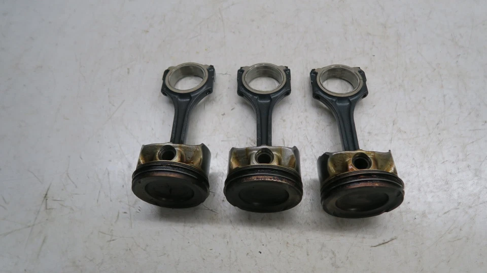 Juego de 3 pistones de motor Infiniti Q50 2016-2019 OEM 2,0T Foto 4 de 4