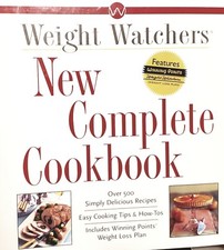 Weight Watchers New Complete Cookbook. Over 500 Recipes Ring Binder