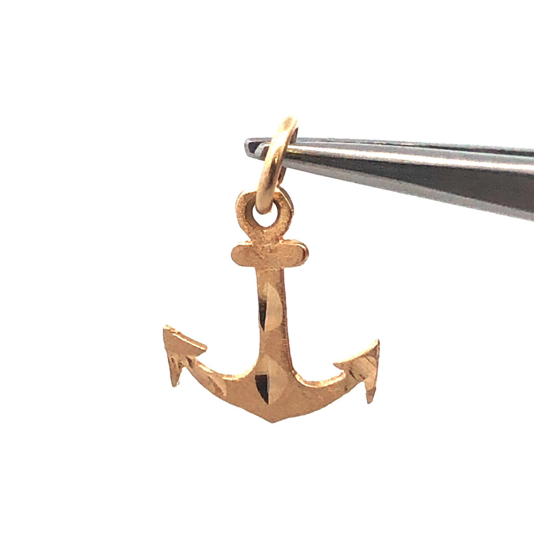 14K Yellow Gold Diam.-Cut Anchor Pendant 14K Yellow Gold Diam.-Cut Anchor Pendant