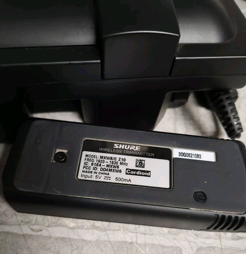Shure MXWNCS4 4-Port Charging Station w/Power Adapter & 4 Wireless Transmitters. - 第 6/15 張圖片