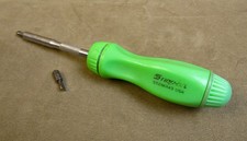 Nice Snap On Tools No.ssdmr4b Green Magnetic Tip Ratcheting Screwdriver 2 Bits