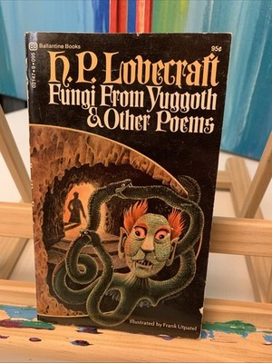 LOVECRAFT FUNGI FROM YUGGOTH POEMS RARE SMALL PAPERBACK