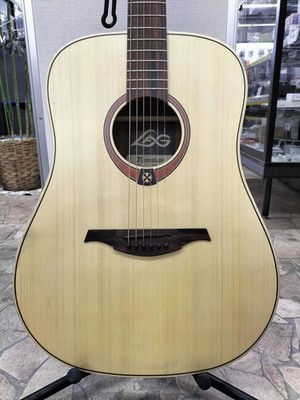 LAG GUITARS T70D acoustic guitar