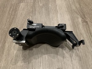 ARRI BSA-1 Broadcast Shoulder Adapter & Plate For Canon C300 / C500 / C300 MKII