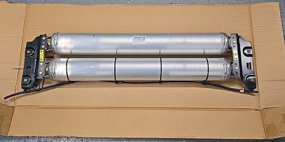 2019-2026 RAM 1500 OEM AIR SUSPENSION RESERVOIR  LEVELING TANK MOPAR 68264595AB