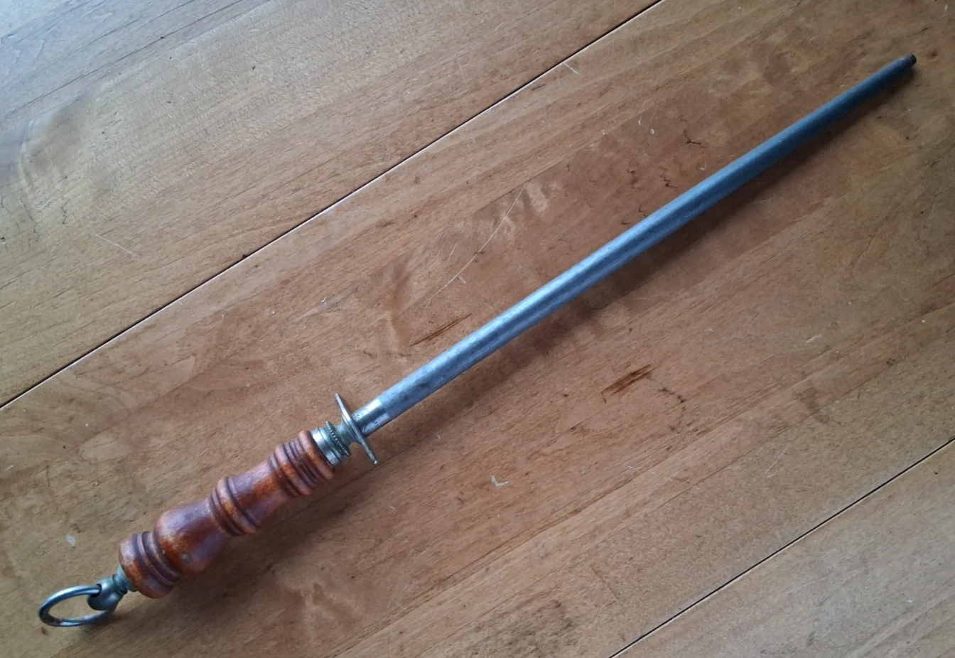 Vintage R.H. Forschner Honing Rod Made in USA - 14" Rod / 21-3/8" Overall - VGC
Opens in a new windo