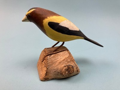 Evening Grossbeak carving by Florence E Johnson, 1979, Quissett MA, Cape Cod