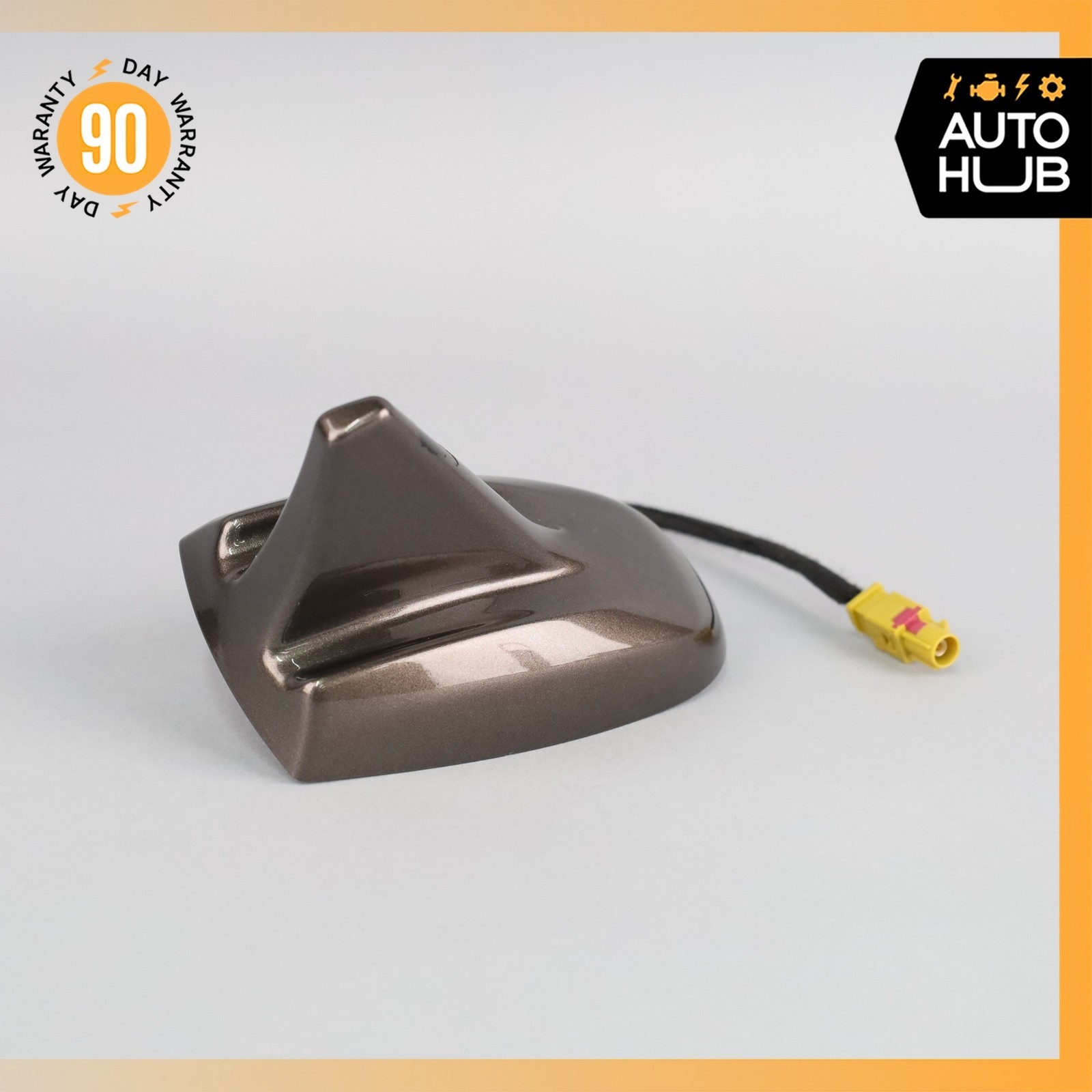 14-17 Maserati Quattroporte M156 Shark Fin Radio Antenna Brown 670026009 OEM