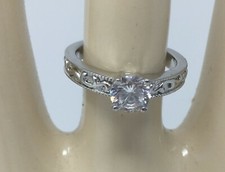 Vintage Sterling Silver 925 Sparkly Clear Rhinestone or CZ Ring Size 7