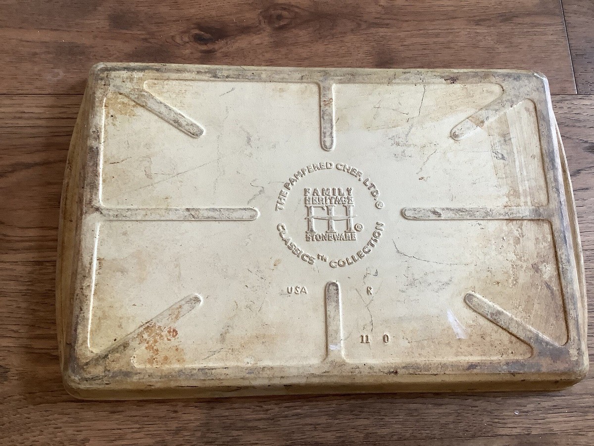 Pampered Chef Family Heritage Classic 1445 Large Bar Pan 11x17