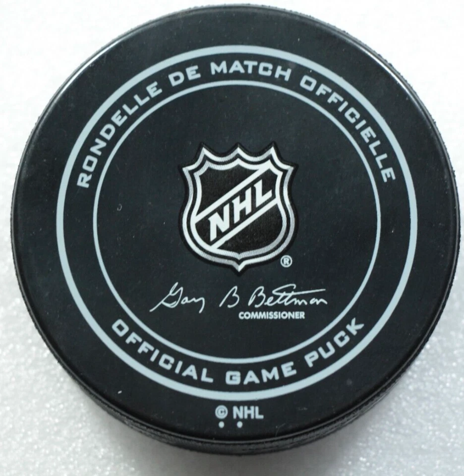 St. Louis Blues Keith Tkachuk 2017 Invierno Clásico Alumno Juego Autografiado Disco Foto 3 de 4