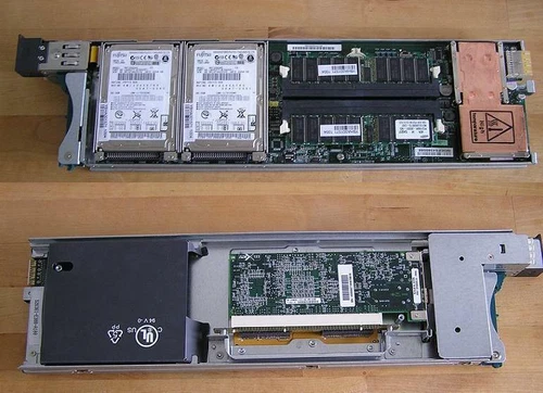 Fujitsu Siemens S26361-K930-V111 PRIMERGY BX300 Blade Pentium M 1.6GHz server