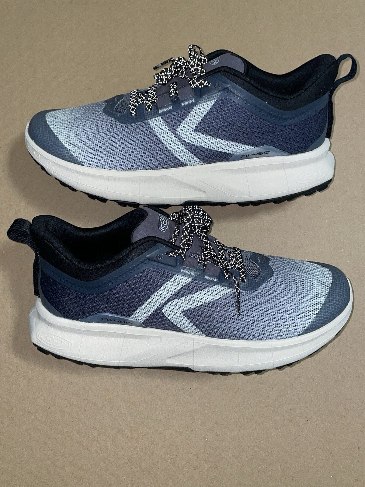 Scarpa da trekking uomo Keen 450 sporca stella bianca magnete taglia 9 5 US nuova