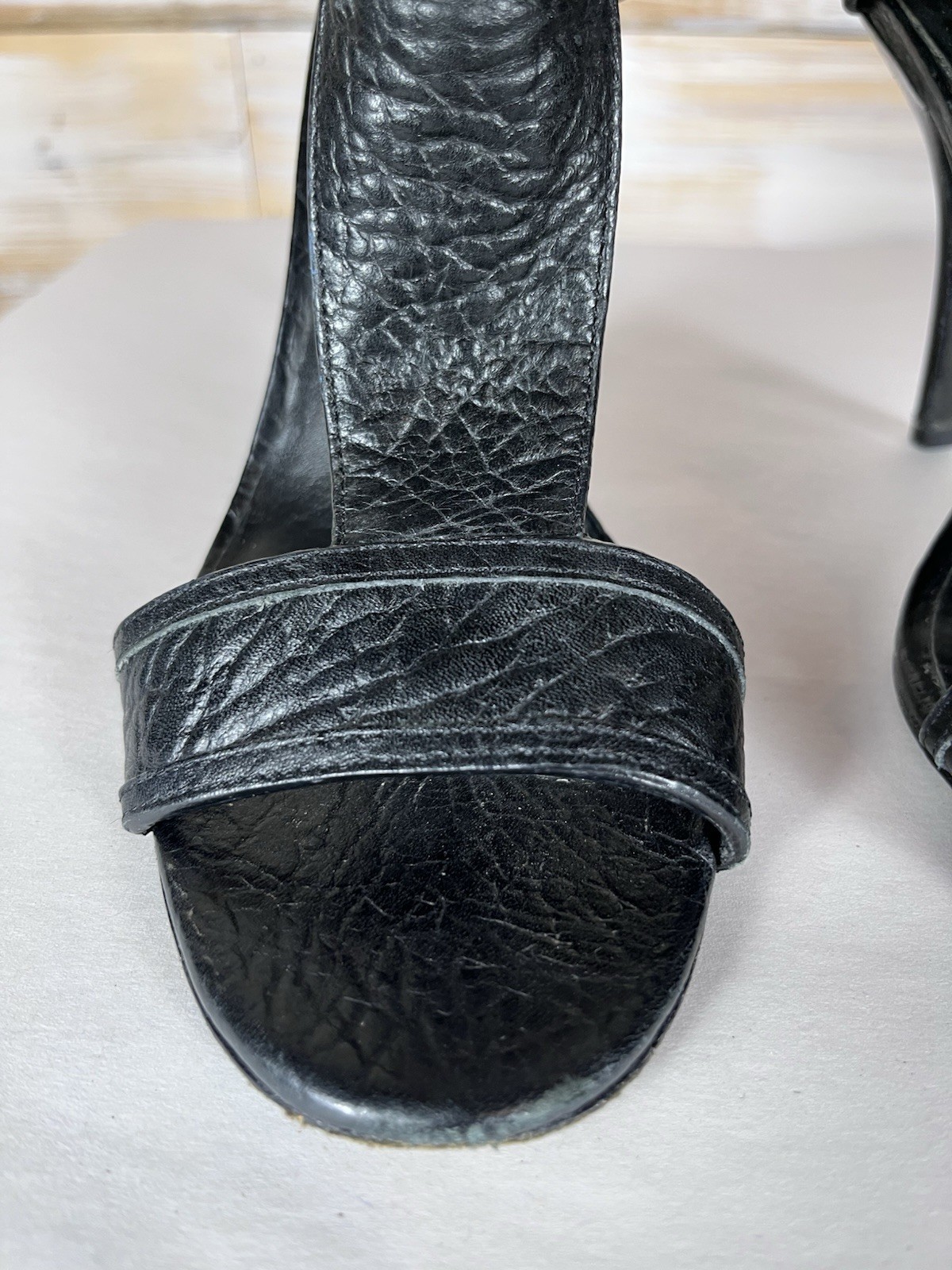 Tory Burch Peep Toe Ankle T-Strap Heels Women’s 9M Black Textured thumbnail 9