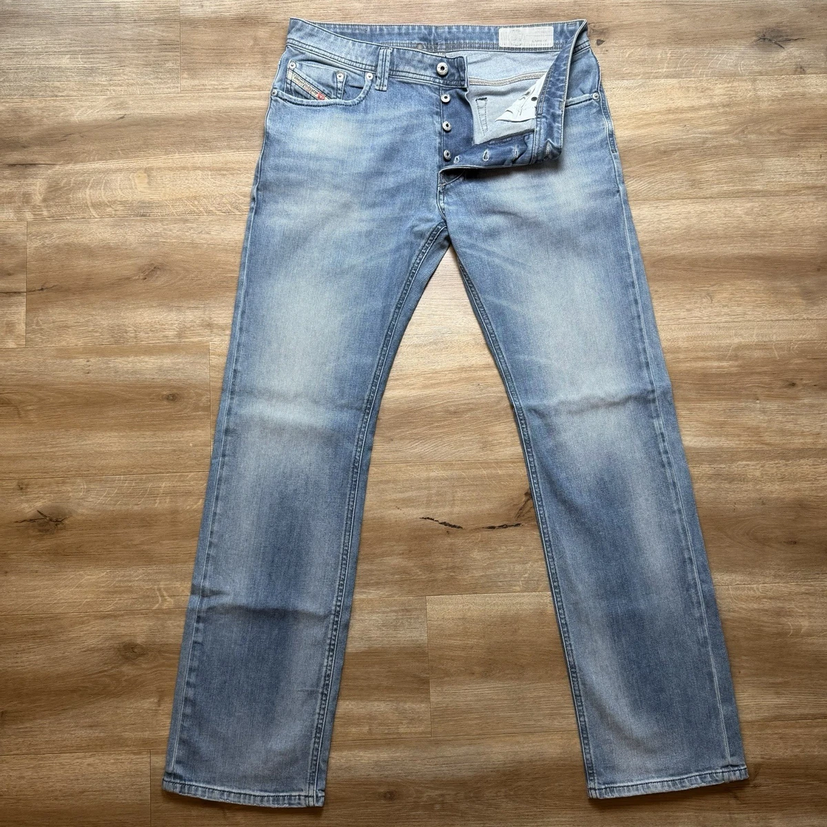 Diesel Safado jeans in blue. Mens 31 x 32, leg