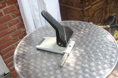 Leitz 5180 Profi Büro Locher