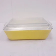 PYREX Yellow Refrigerator Casserole Dish w Lid - 1.½qt Large Rectangle 503 vtg