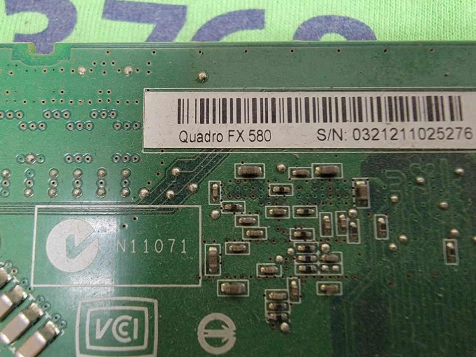 NVIDIA QUADRO FX580 512 MB PCIe GDDR3 128-BIT 1X DVI-1  2X DISPLAY PORTS GPU - Image 3 of 3