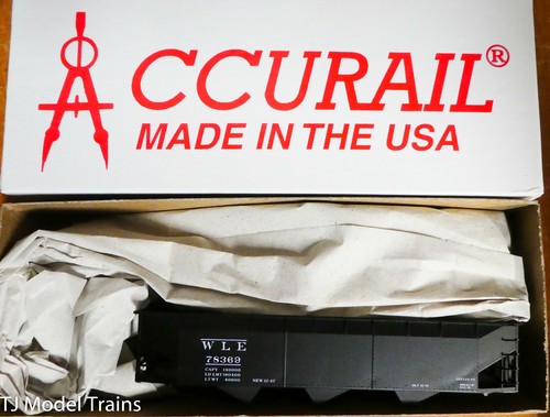 Tolva triple desplazada Accurail HO #7566 Wheeling & Lake Erie (Rd #78369) 70 toneladas | Zustand: New
