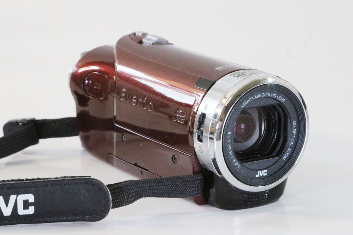 JVC Everio GZ-E117 Red Digital High Definition Video Camera JVC Everio GZ-E117 Red Digital High Definition Video Camera