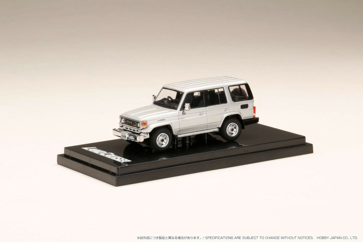 1/64 Hobby Japan Toyota LANDCRUISER 70 ZX 4DOOR 