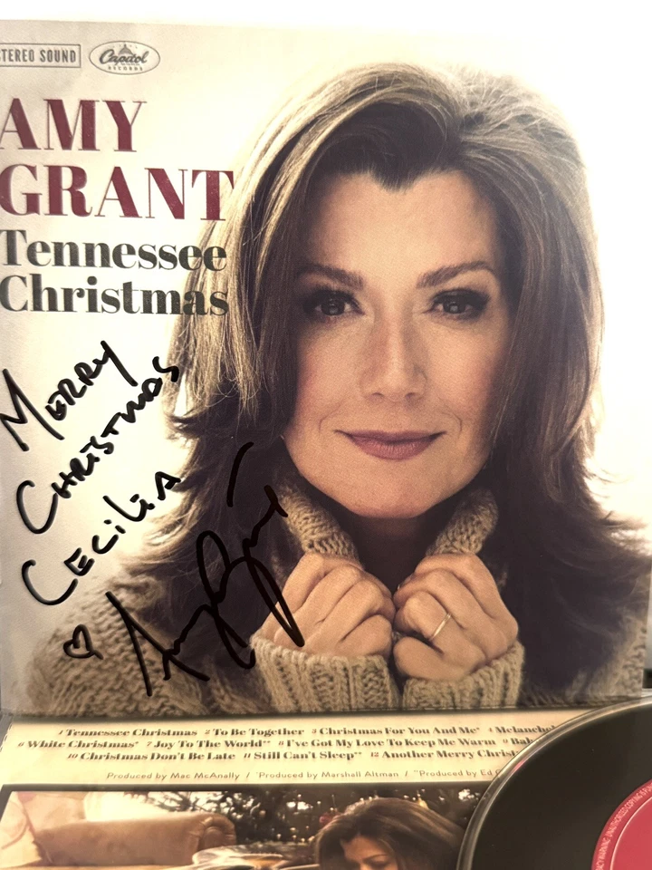 Компакт-диск с автографом Эми Грант Tennessee Christmas - Изображение 2 из 4