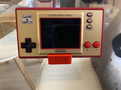 Stand Base Game Watch Nintendo Wide Silver Crystal Mario Bros 35th RED ROJO - Imagen 6 de 10