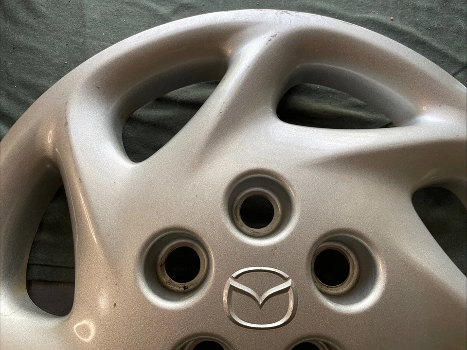 1998 1999 2000 2001 2002 Mazda 626 56537 15" tampa de roda calota GD7E37170 tampa original do equipamento original - Imagem 3 de 4