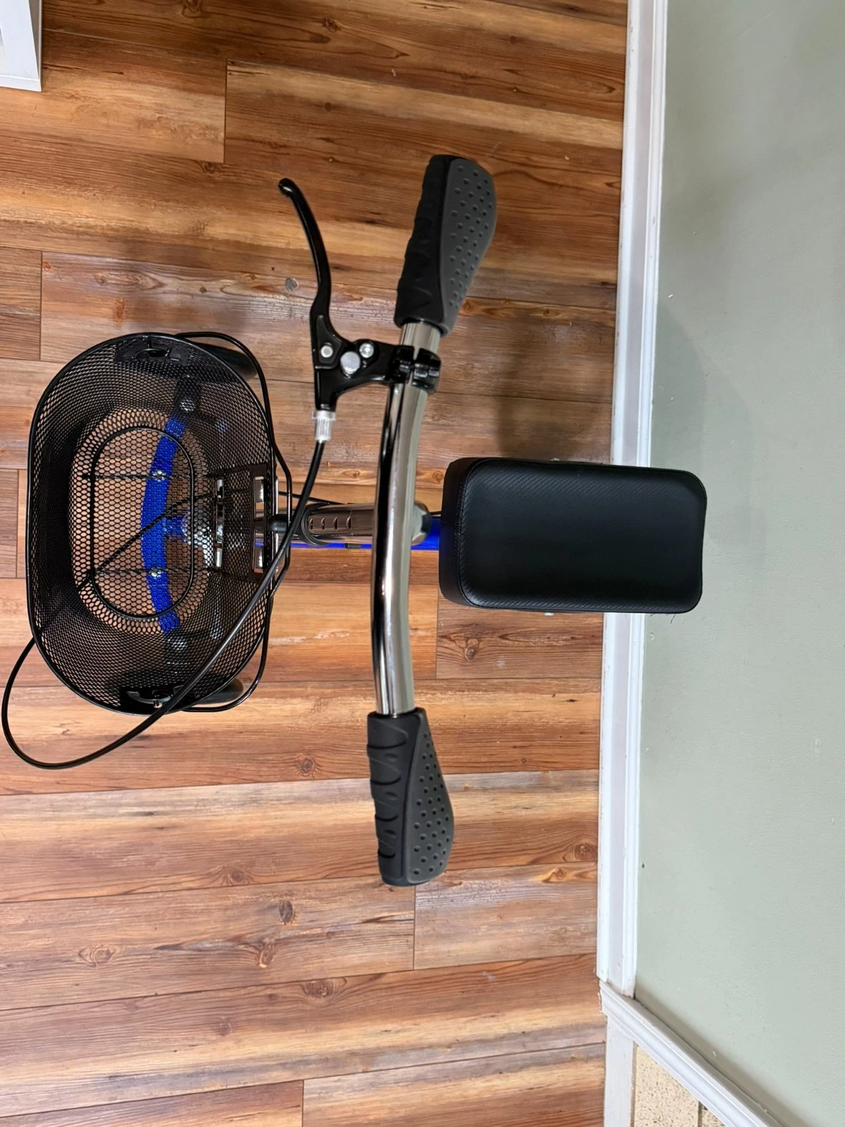KneeRover Deluxe KneeCycle Steerable Knee Walker / Knee Scooter — Blue