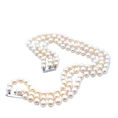 Vintage 3 Strand Cultured Pearl 14