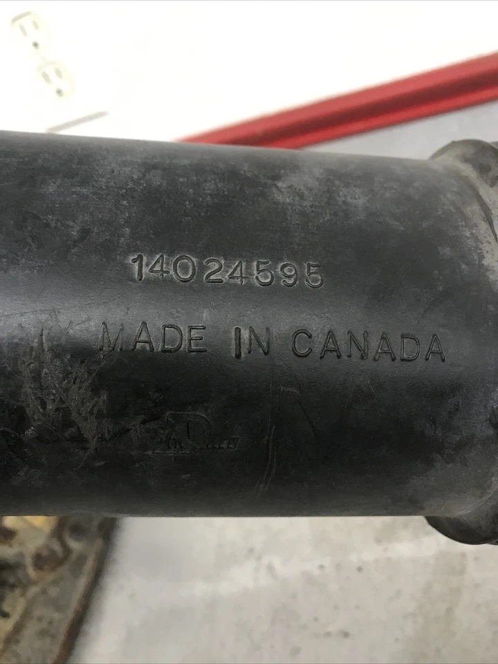 81-86 Chevrolet GMC Squarebody Fresh Cold Air Intake Tube Duct 14024595 Hose OEM - Image 2 of 4