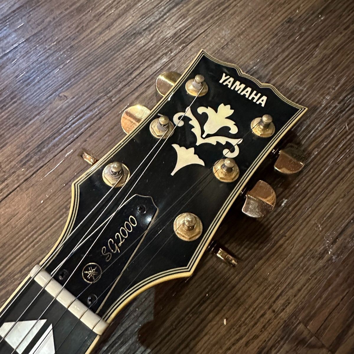 YAMAHA SG2000 (1981) RedSunburst ヤマハギター 1981 Yamaha SG-2000 Cherry Sunburst | Guitar Chimp