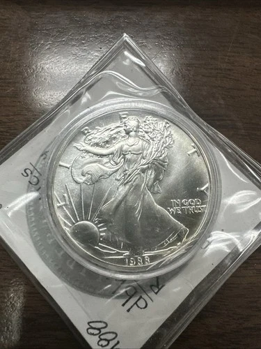 U.S. Mint American Silver Eagle 1988 1 oz .999 Fine Silver Coin