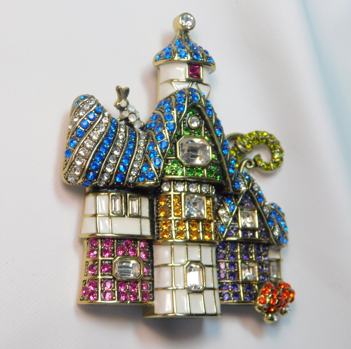 HEIDI DAUS THE WITZEND COTTAGE RHINESTONE & ENAMEL STATEMENT BROOCH View 5