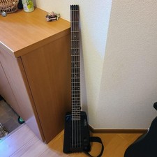 Hohner B2 Electric Bass With Strap Discontinu...