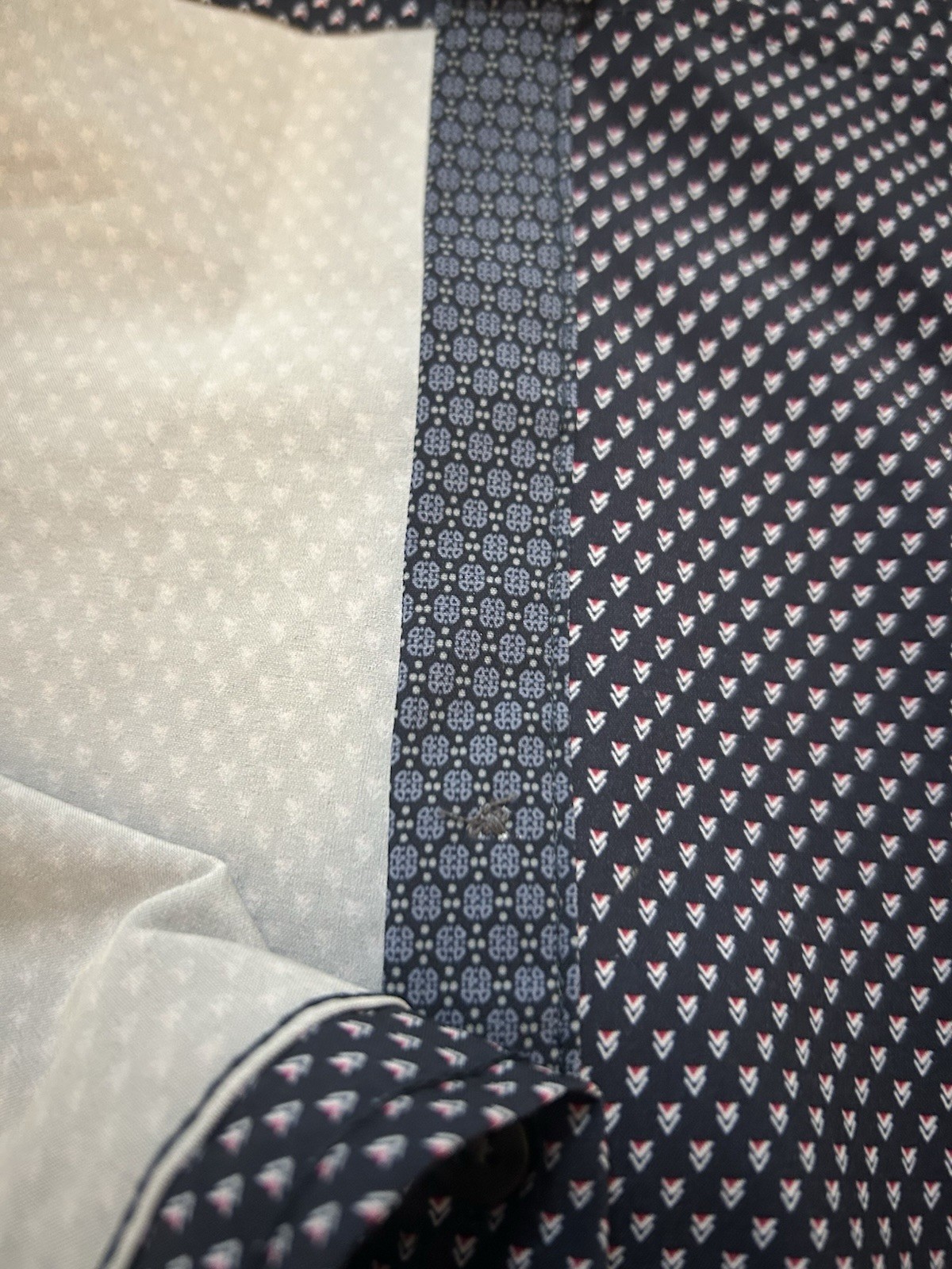 Kenneth Cole Men’s Black Slim Fit Short Sleeve Button Up Shirt - L