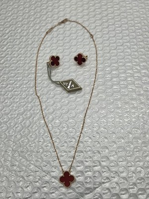 Van Cleef & Arpels 18k Gold Carnelian Vintage Alhambra Post Earrings & Pendant