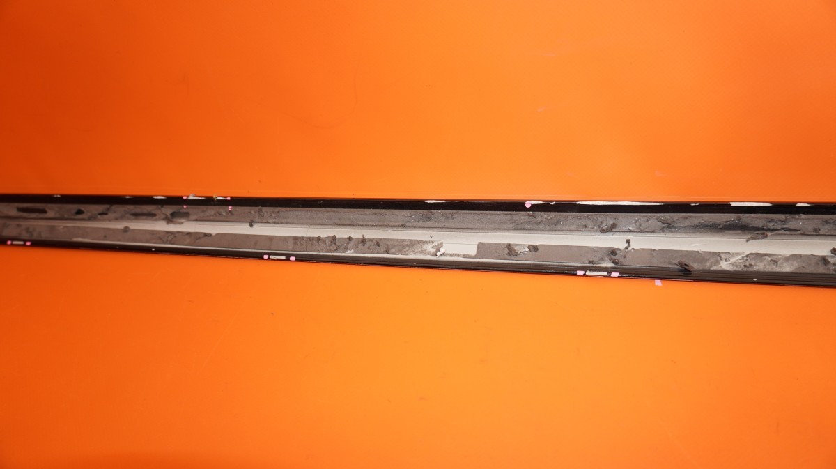 Bentley Bentayga 2015-2017 FRONT+RIGHT Body side molding