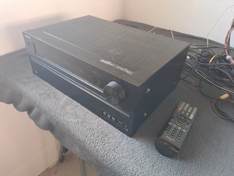 Sinto Amplificatore ONKYO TX-NR626 AV 7.2 160Wx7 USB HDMI 4K 3D WiFi BLUETOOTH - Immagine 3 di 4