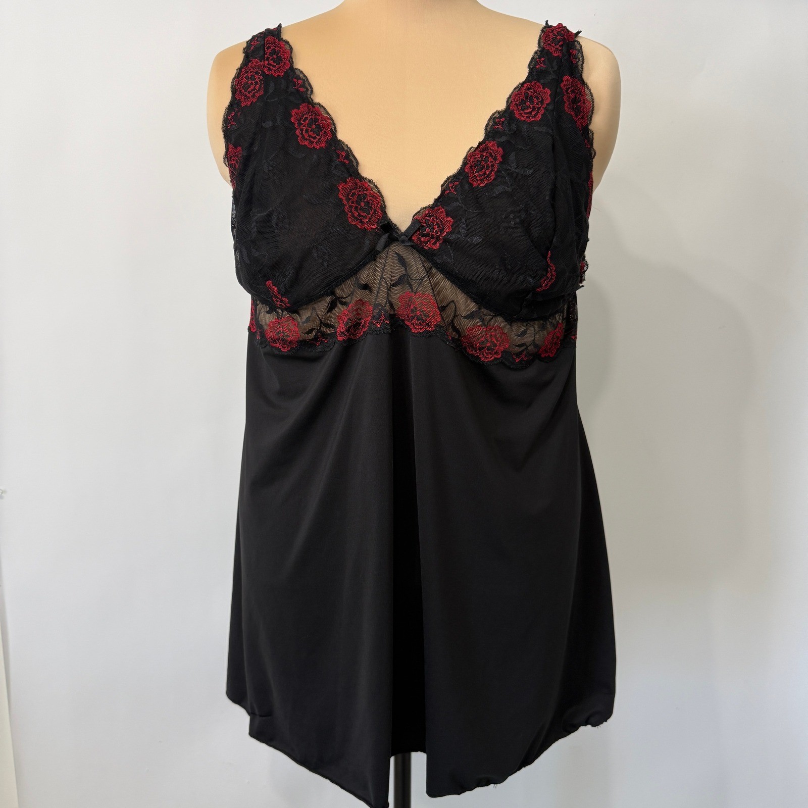 Torrid Floral Lace Chemise Nightgown Slip Womens 4X Black Red Rose Lingerie