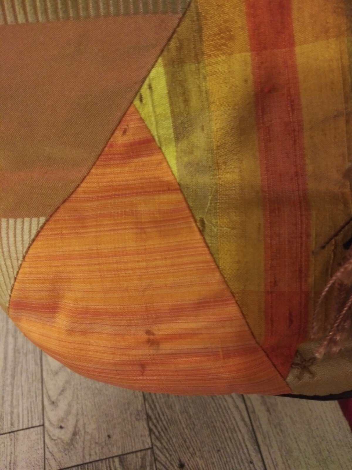 SUGAR PLUM SMALL PATCHWORK BUCKET BAG - image 9