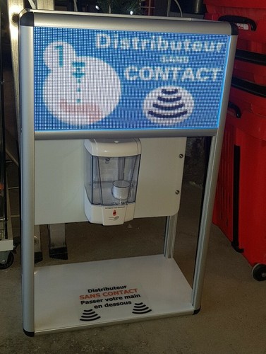 Distributeur sans contact automatique avec affichage publicité - Photo 5/10