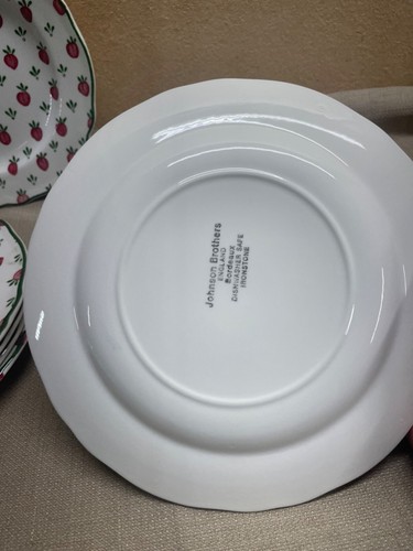 Johnson Brothers set of 8 Plates 8" in size England Bordeaux apple pattern - Picture 16 of 23