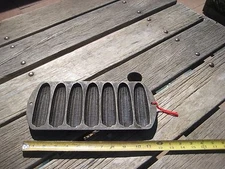 Vintage 7-Corn Cob *** LODGE -  27C2 *** Cast Iron Baking Mold Pan Tray USA 